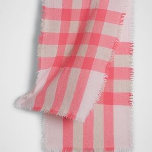 Kids Burberry scarf